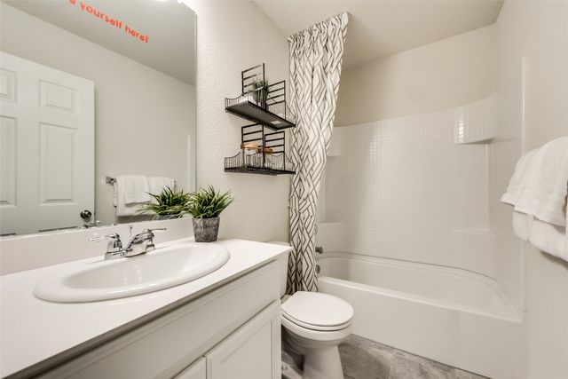 14124 Maida Drive, Pilot Point, TX 76258