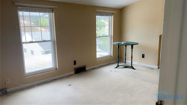 812 Loch Haven, Maumee, OH 43537