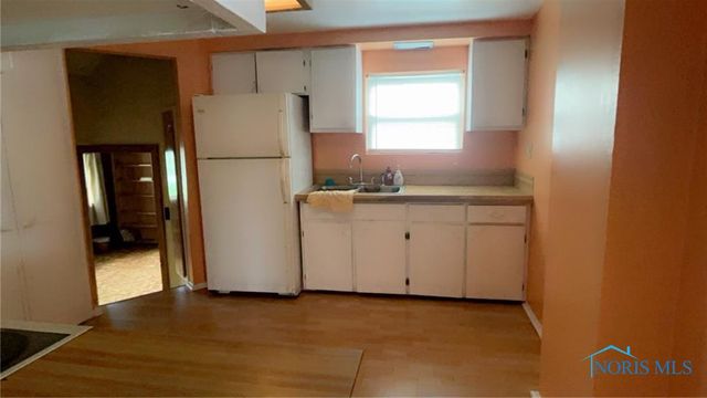 812 Loch Haven, Maumee, OH 43537