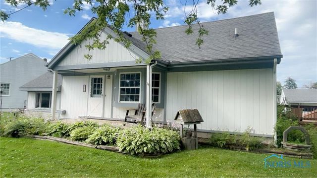 812 Loch Haven, Maumee, OH 43537