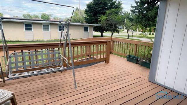 812 Loch Haven, Maumee, OH 43537