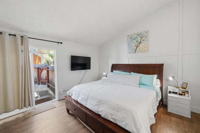 14419 Sun Forest Dr, Penn Valley, CA 95946