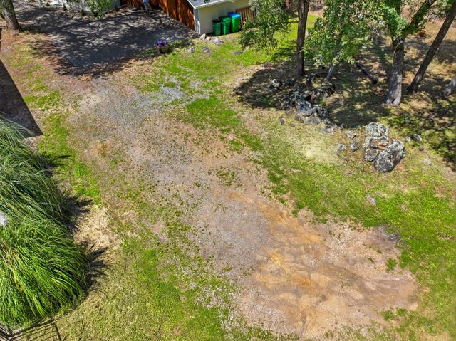 14419 Sun Forest Dr, Penn Valley, CA 95946