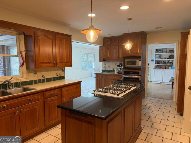 2850 Cravey Drive NE, Atlanta, GA 30345