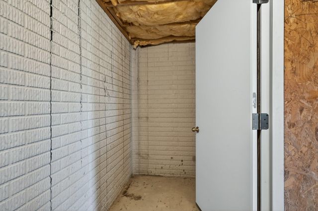 165 Brown Swiss Drive, Billings, MO 65610