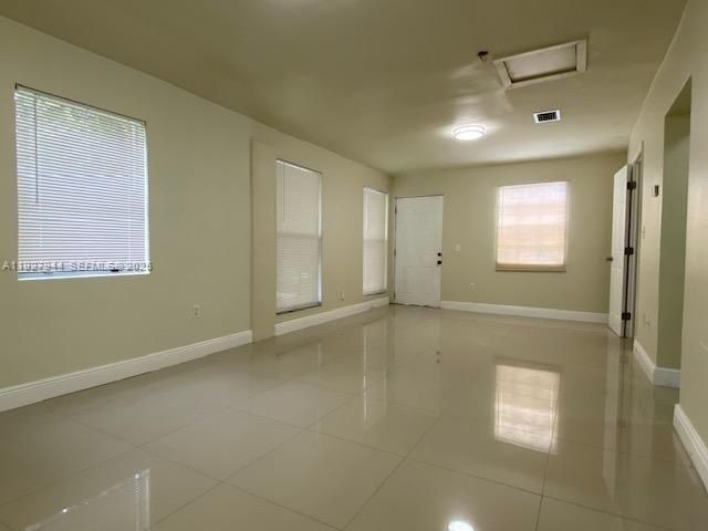 1815 NE 175th St 0, North Miami Beach, FL 33162