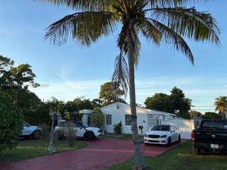 1815 NE 175th St 0, North Miami Beach, FL 33162