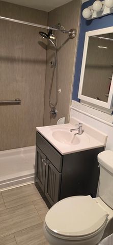 34 Hatch St, Haverhill, MA 01832