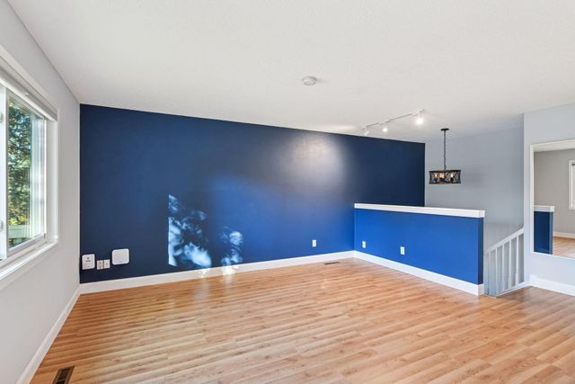 11339 Vessey Circle, Bloomington, MN 55437