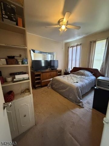 557 Hudson Ave, Weehawken Twp., NJ 07086