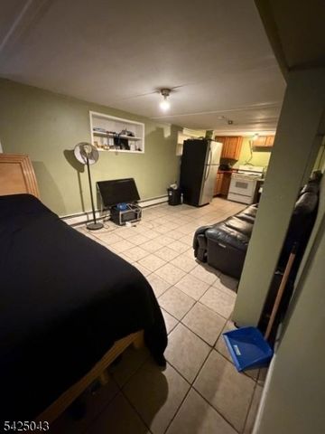 557 Hudson Ave, Weehawken Twp., NJ 07086