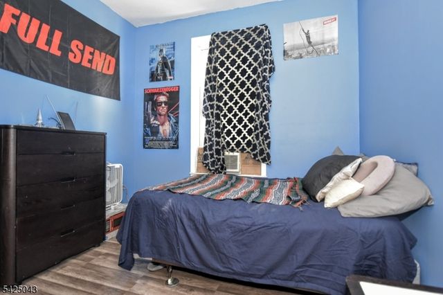 557 Hudson Ave, Weehawken Twp., NJ 07086