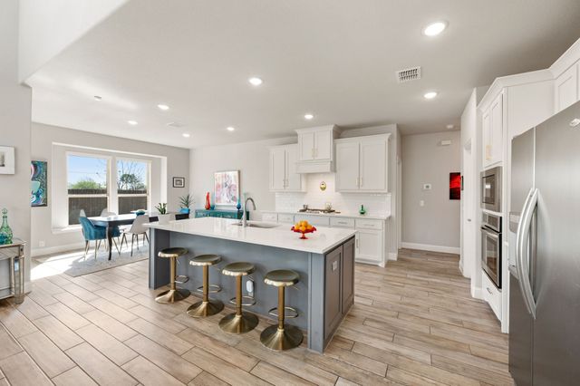 11504 Colonial Trace Road, Fort Worth, TX 76244