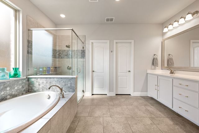 11504 Colonial Trace Road, Fort Worth, TX 76244