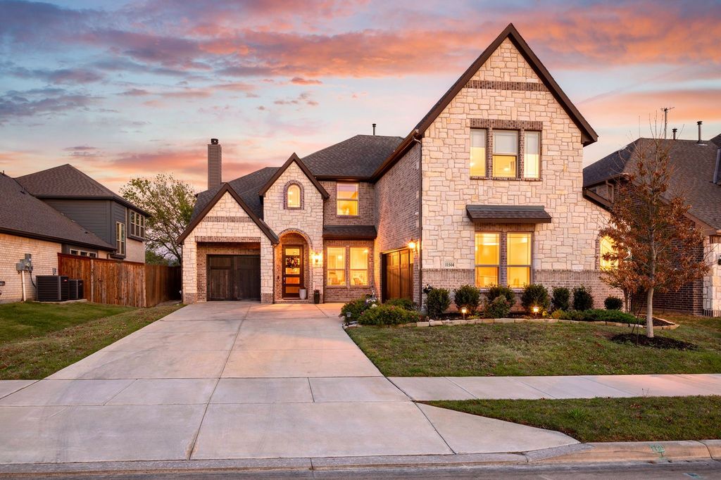 11504 Colonial Trace Road, Fort Worth, TX 76244