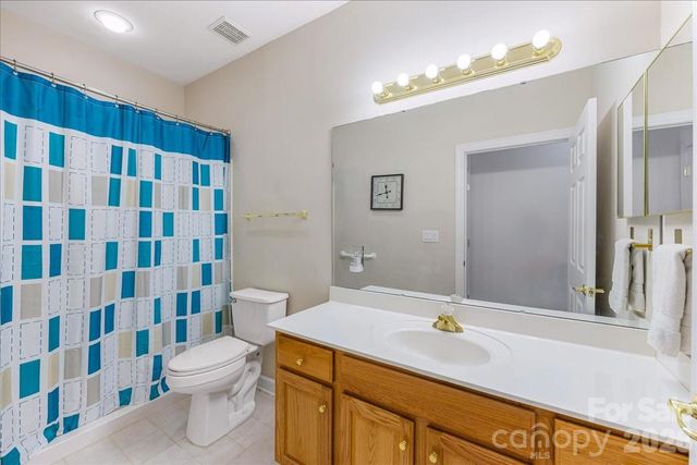 8368 Windsor Ridge Drive, Charlotte, NC 28277