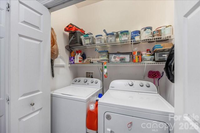 8368 Windsor Ridge Drive, Charlotte, NC 28277