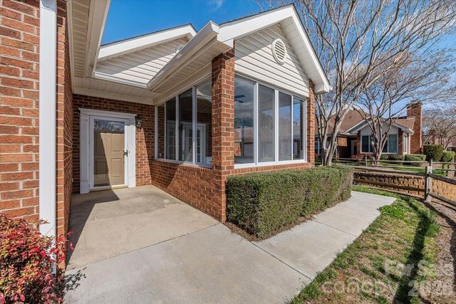 8368 Windsor Ridge Drive, Charlotte, NC 28277