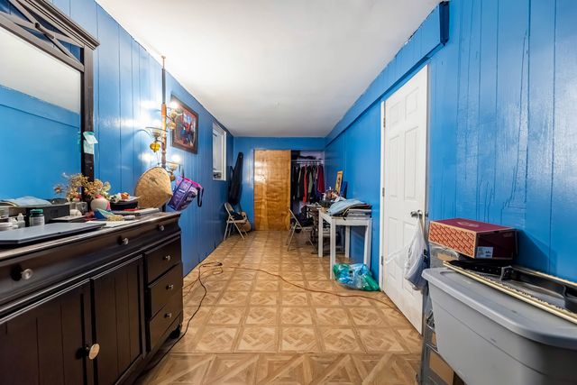 5633 W 64th Place, Chicago, IL 60638