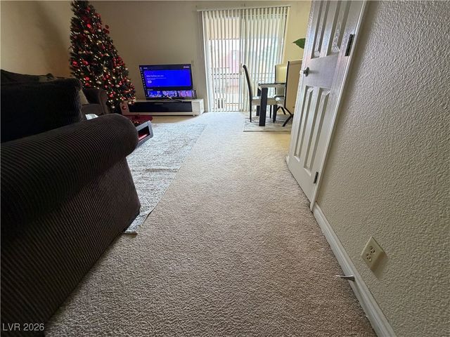 5240 Indian River Drive 274, Las Vegas, NV 89103