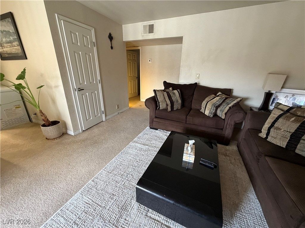 Image 3 of property listing at 5240 Indian River Drive 274, Las Vegas, NV 89103