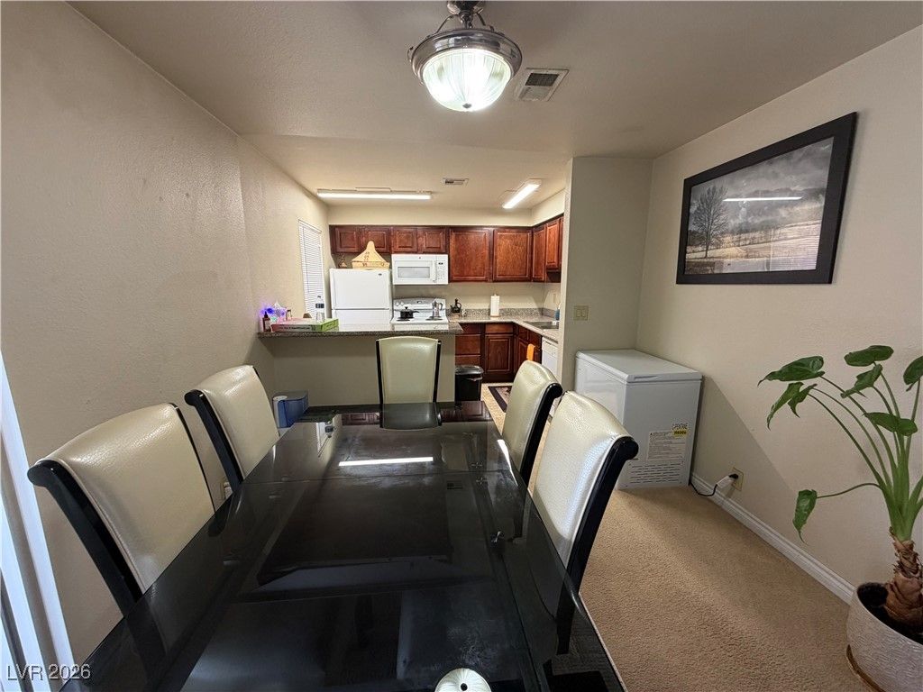 Image 4 of property listing at 5240 Indian River Drive 274, Las Vegas, NV 89103