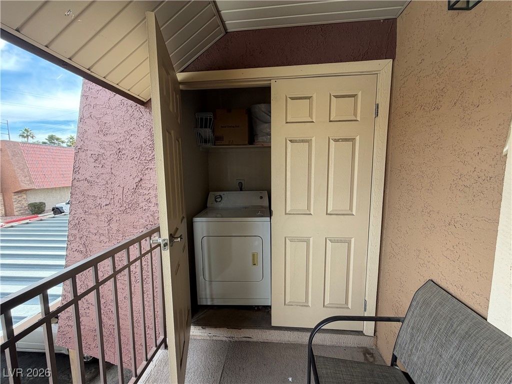 Image 5 of property listing at 5240 Indian River Drive 274, Las Vegas, NV 89103