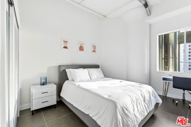 939 S Broadway 308, Los Angeles, CA 90015