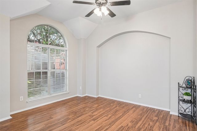 3901 Rolling Hills Drive, Plano, TX 75025