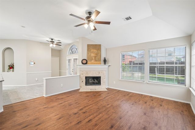 3901 Rolling Hills Drive, Plano, TX 75025