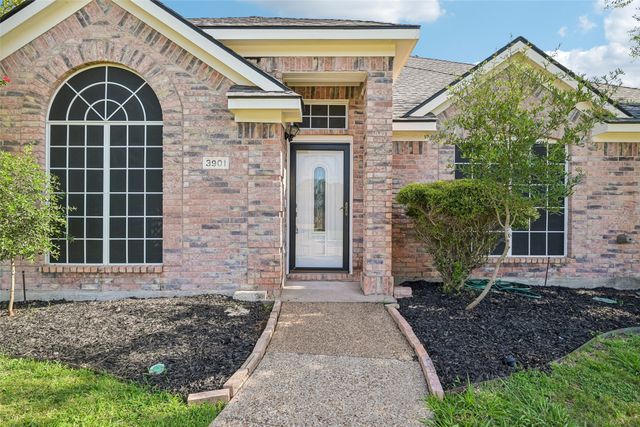 3901 Rolling Hills Drive, Plano, TX 75025