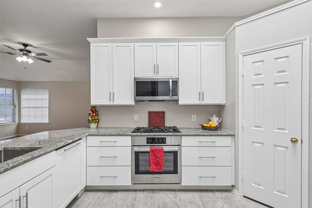 3901 Rolling Hills Drive, Plano, TX 75025