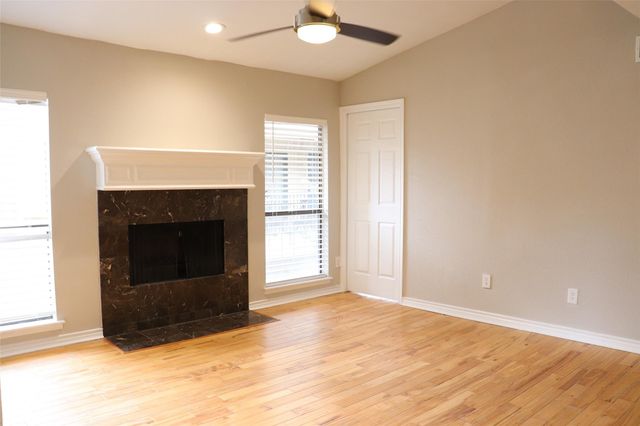 1818 Augusta Drive 8, Houston, TX 77057