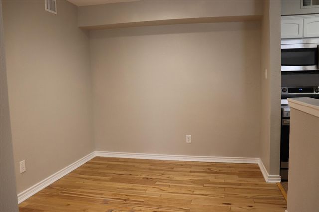 1818 Augusta Drive 8, Houston, TX 77057