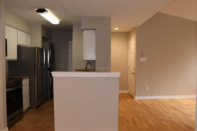 1818 Augusta Drive 8, Houston, TX 77057