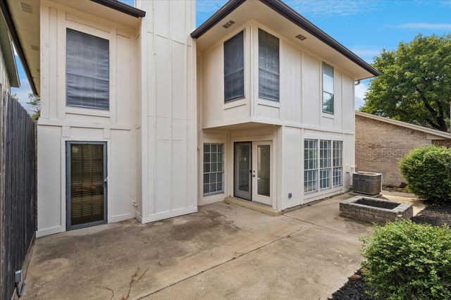 1608 Northridge Drive, Arlington, TX 76012