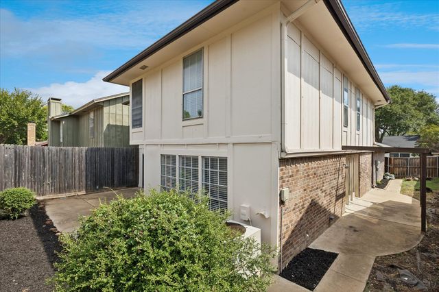 1608 Northridge Drive, Arlington, TX 76012