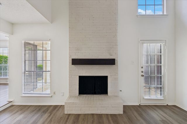 1608 Northridge Drive, Arlington, TX 76012