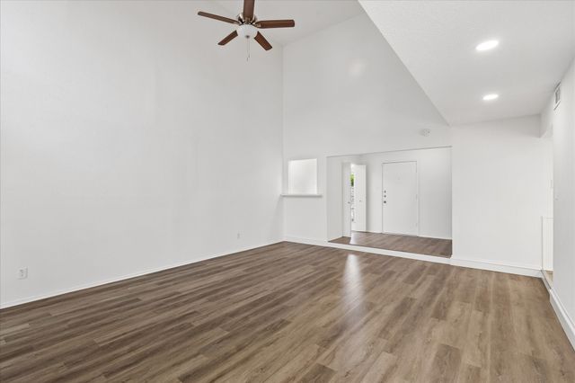 1608 Northridge Drive, Arlington, TX 76012