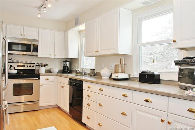 45 Highland Road 45, Stamford, CT 06902