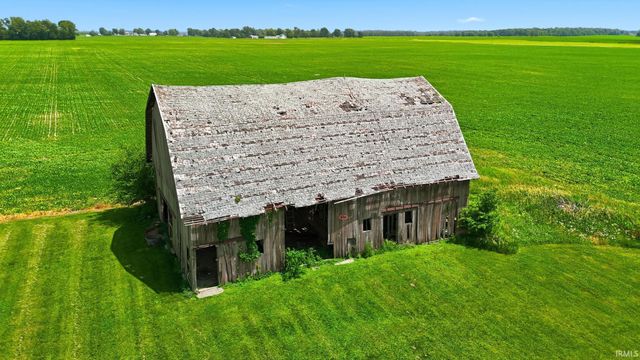 6756 St Rd 19 Road, Mentone, IN 46539