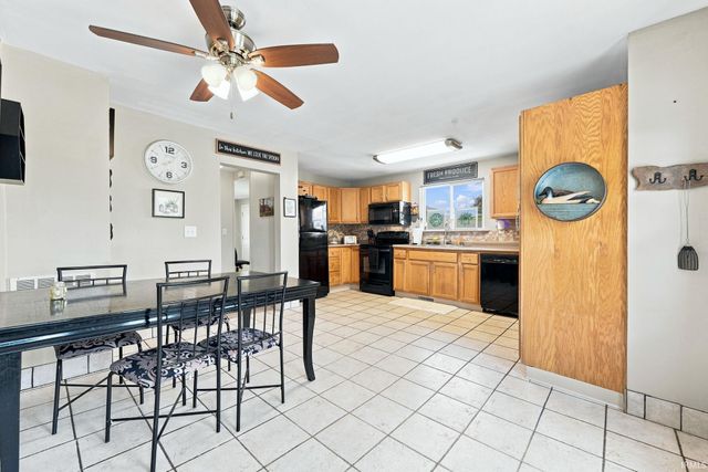 6756 St Rd 19 Road, Mentone, IN 46539