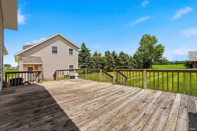 6756 St Rd 19 Road, Mentone, IN 46539