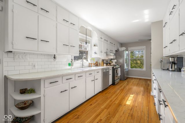 2120 Washington Street, Columbus, IN 47201