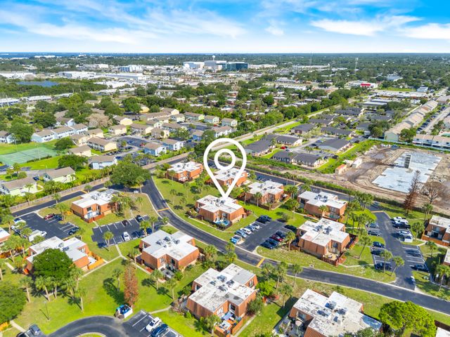 1814 Kaileen Circle NE, Palm Bay, FL 32905