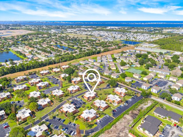 1814 Kaileen Circle NE, Palm Bay, FL 32905