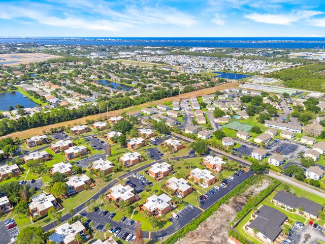 1814 Kaileen Circle NE, Palm Bay, FL 32905