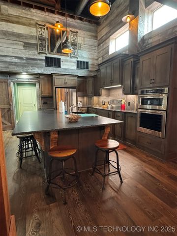 113203 S 4288 Road, Porum, OK 74455