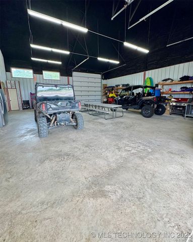 113203 S 4288 Road, Porum, OK 74455