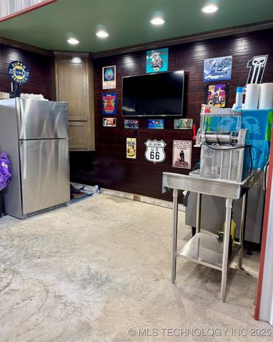 113203 S 4288 Road, Porum, OK 74455